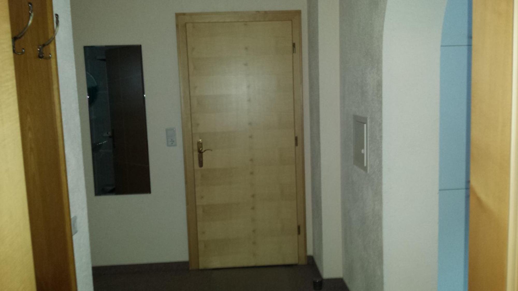 Apart Ehart Schnann Cameră foto